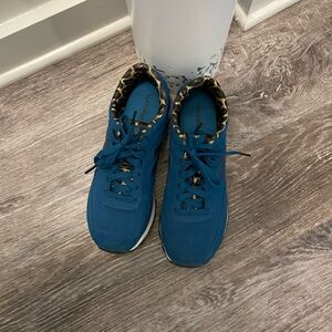 New Balance Teal Sneakers with Leopard Print Lining